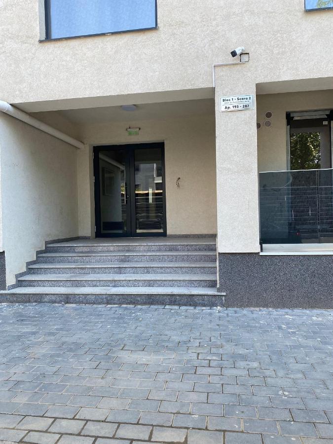 Plazza Studio Bukarest Eksteriør billede