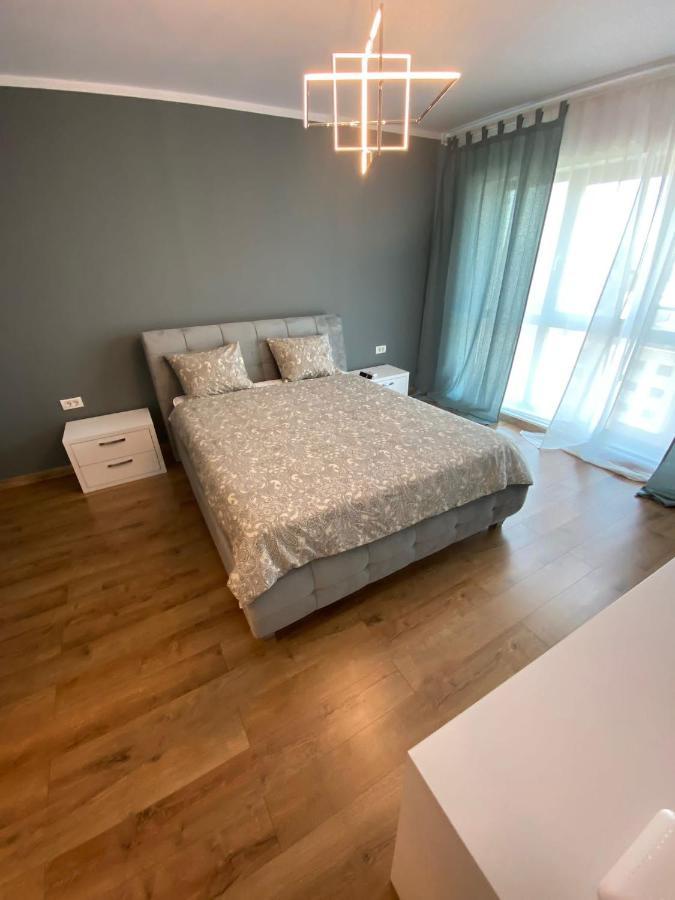 Plazza Studio Bukarest Eksteriør billede